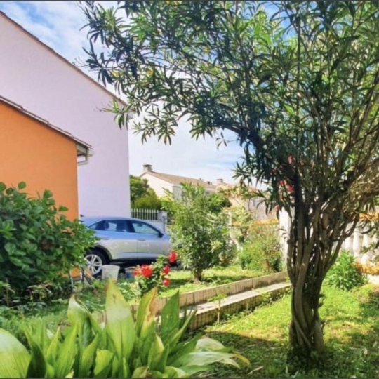  Annonces LEHAILLAN : House | FLOIRAC (33270) | 109 m2 | 405 000 € 