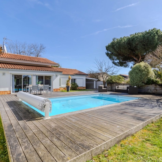 Annonces LEHAILLAN : Maison / Villa | LE HAILLAN (33185) | 156.00m2 | 534 000 € 