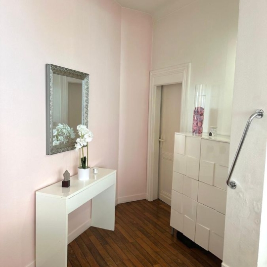  Annonces LEHAILLAN : Commercial | SAINT-MEDARD-EN-JALLES (33160) | 140 m2 | 125 000 € 