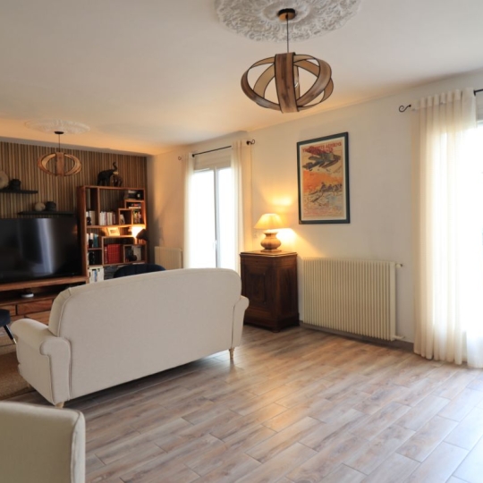 Annonces LEHAILLAN : Maison / Villa | LORMONT (33310) | 108 m2 | 374 880 € 