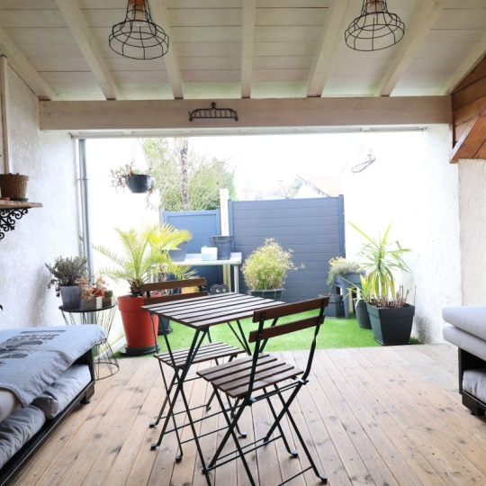  Annonces LEHAILLAN : Maison / Villa | LORMONT (33310) | 114 m2 | 360 000 € 