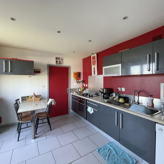  Annonces LEHAILLAN : Maison / Villa | CARBON-BLANC (33560) | 100 m2 | 308 000 € 