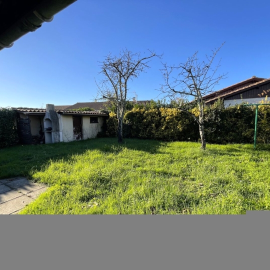  Annonces LEHAILLAN : Maison / Villa | CARBON-BLANC (33560) | 100 m2 | 308 000 € 