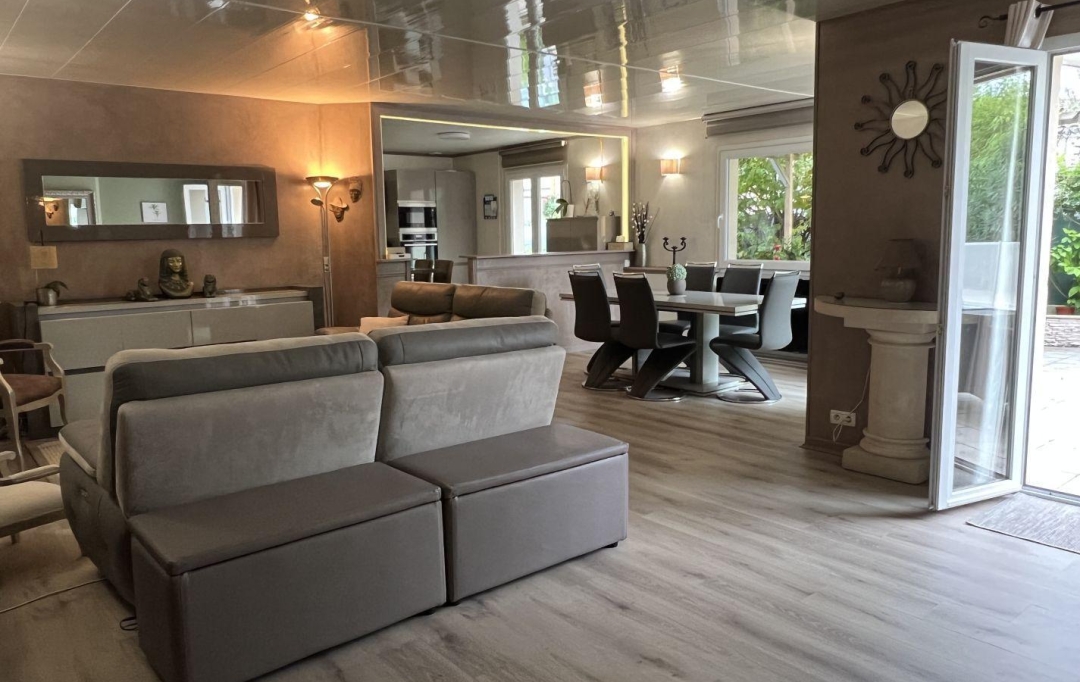 Annonces LEHAILLAN : Maison / Villa | LE HAILLAN (33185) | 117 m2 | 492 000 € 