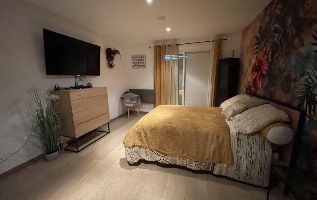 Annonces LEHAILLAN : House | LE TAILLAN-MEDOC (33320) | 193 m2 | 651 900 € 
