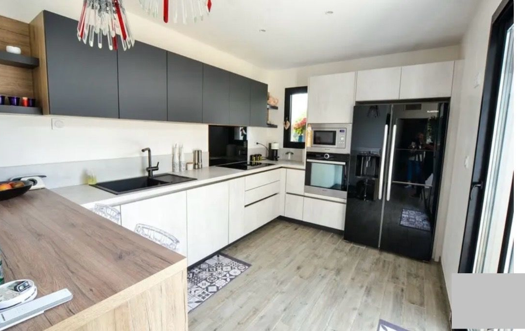Annonces LEHAILLAN : Maison / Villa | SAINT-MEDARD-EN-JALLES (33160) | 130 m2 | 587 000 € 