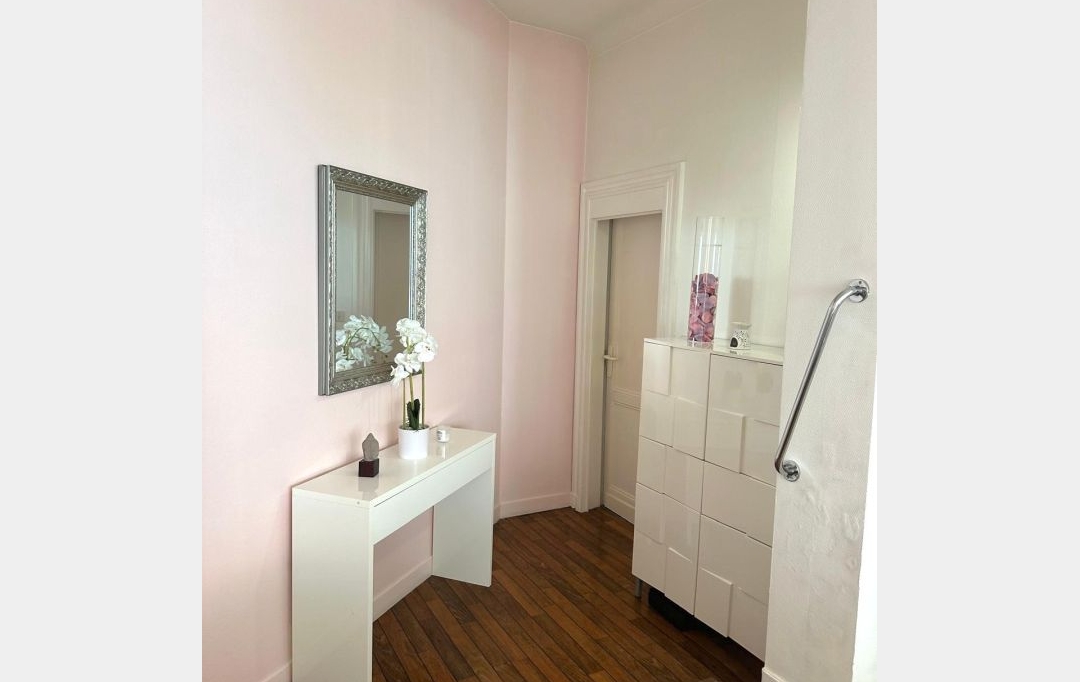 Annonces LEHAILLAN : Commercial | SAINT-MEDARD-EN-JALLES (33160) | 140 m2 | 125 000 € 