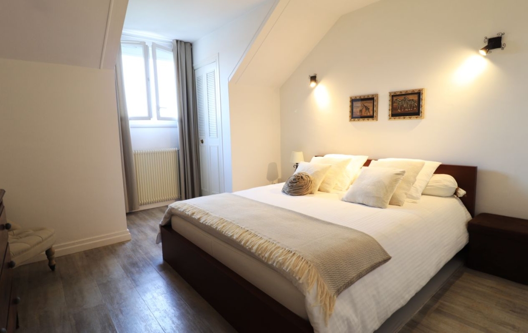 Annonces LEHAILLAN : Maison / Villa | LORMONT (33310) | 108 m2 | 374 880 € 