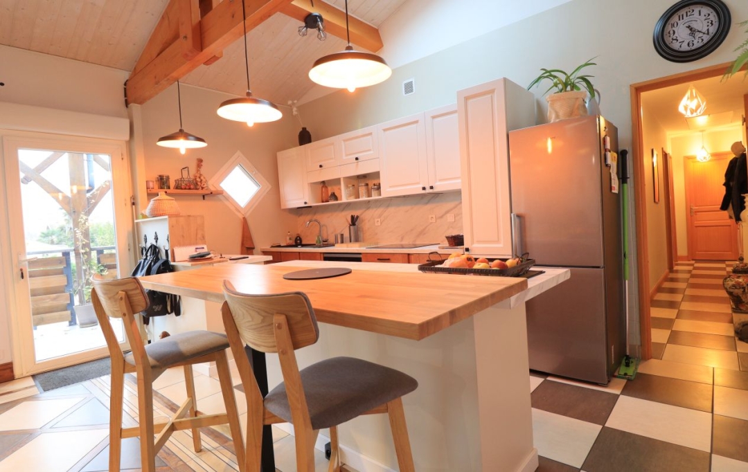 Annonces LEHAILLAN : Maison / Villa | LORMONT (33310) | 114 m2 | 360 000 € 