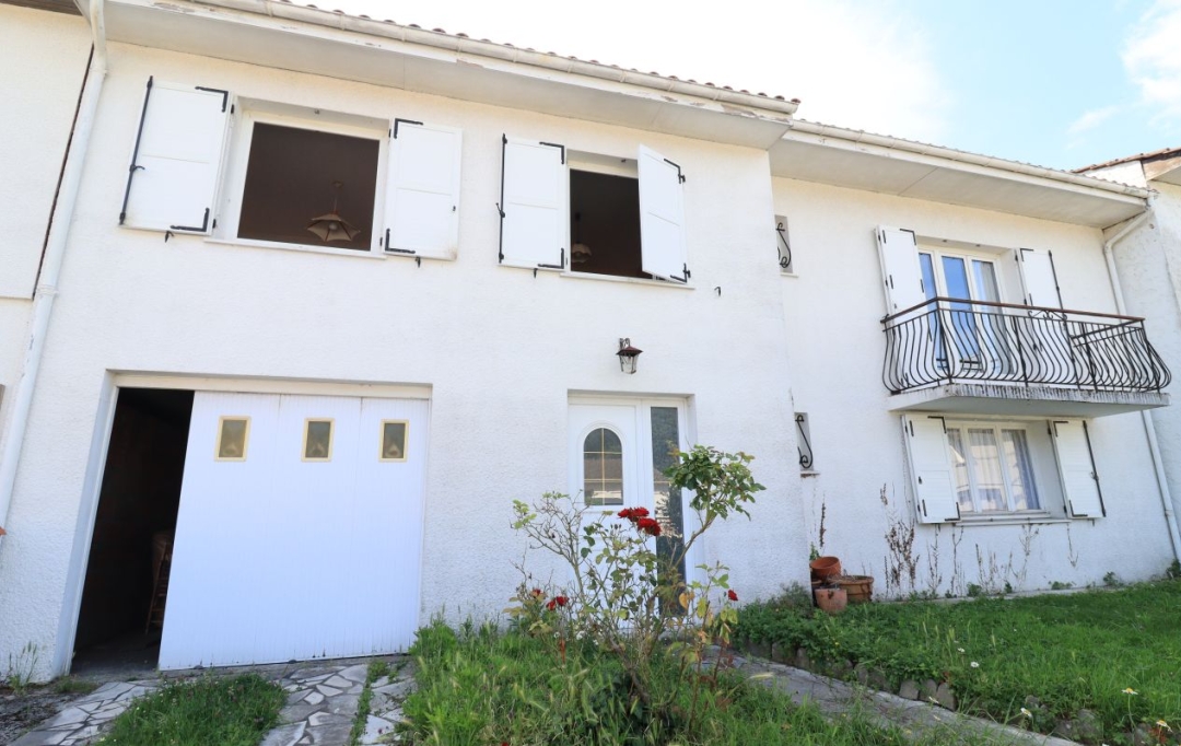 Annonces LEHAILLAN : Maison / Villa | LORMONT (33310) | 140 m2 | 346 500 € 
