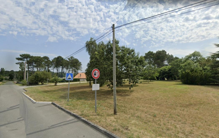 Annonces LEHAILLAN : Terrain | SAINT-MEDARD-D'EYRANS (33650) | 706 m2 | 233 050 € 