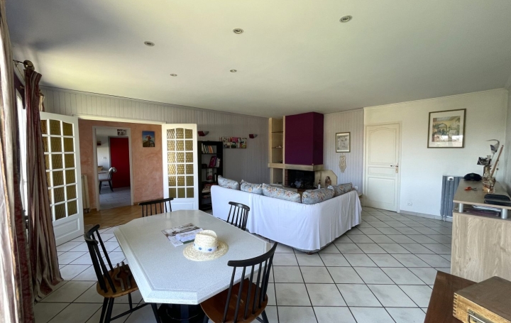  Annonces LEHAILLAN Maison / Villa | CARBON-BLANC (33560) | 100 m2 | 308 000 € 